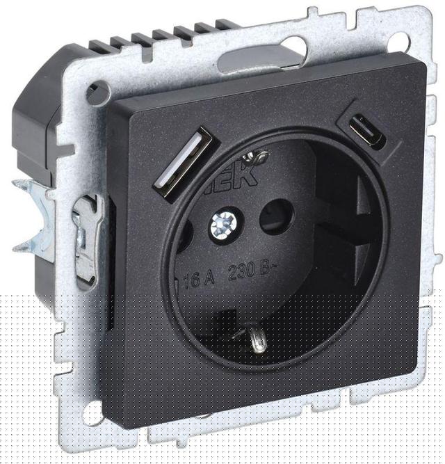Розетка BRITE РЮш11-1-БрЧ 16А с USB A+C 18Вт с заземл. защ. шторки черн. IEK BR-R14-16-U22-018-K02